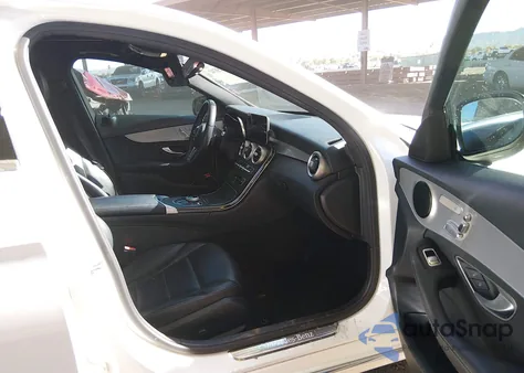 2019 Mercedes-Benz C 300 from USA, damaged, VIN 55SWF8DB6KU302401